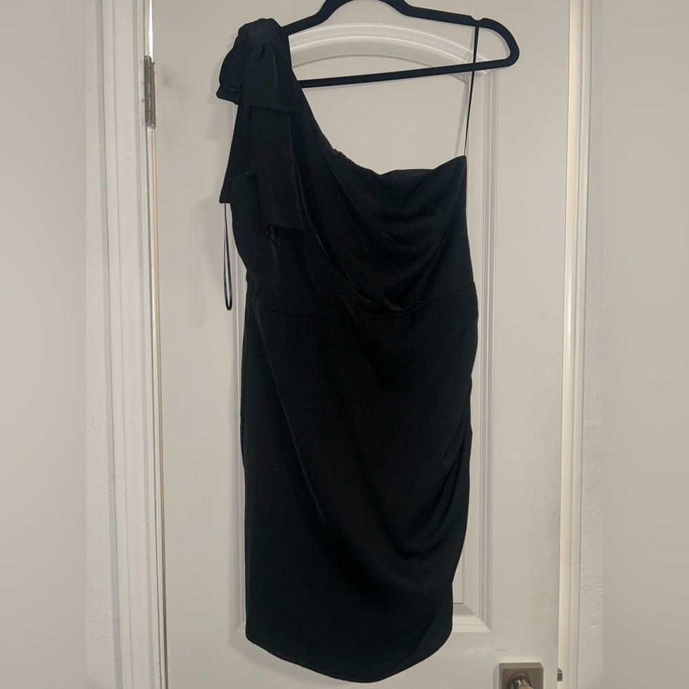 Altar'd State Black One Shoulder Ruched Sheath Dress